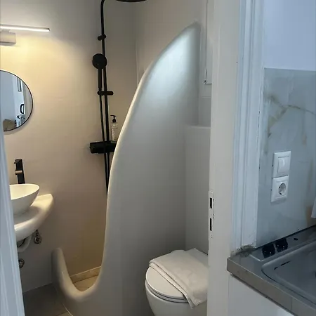 Seaview Apartment *